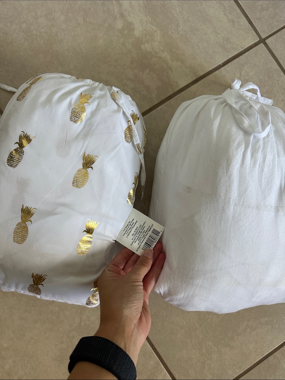 White Pineapple Print & White - Full Sheet Sets